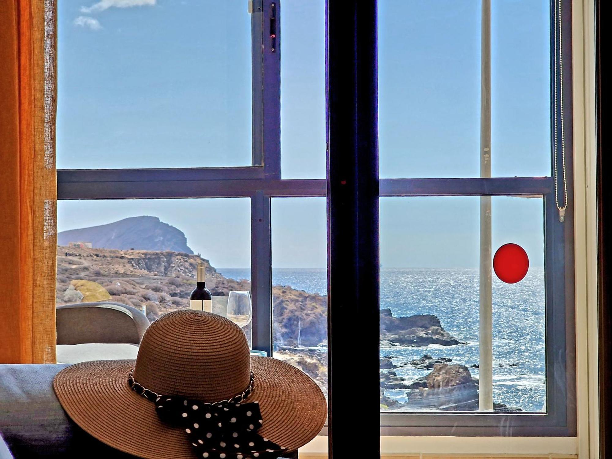 Las Rocas By The Ocean, Wifi And Sea View Лос Абригос Екстериор снимка