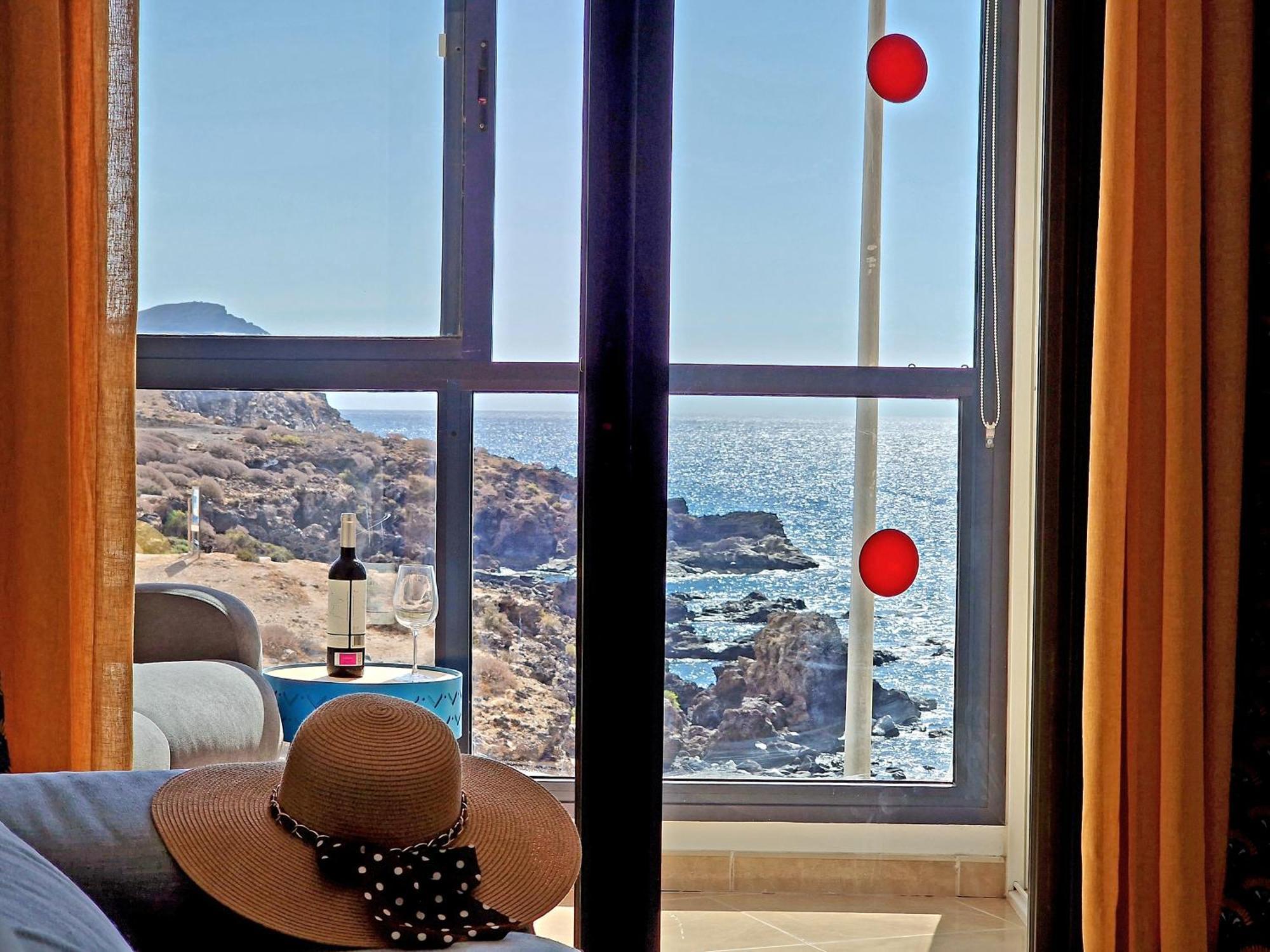 Las Rocas By The Ocean, Wifi And Sea View Лос Абригос Екстериор снимка